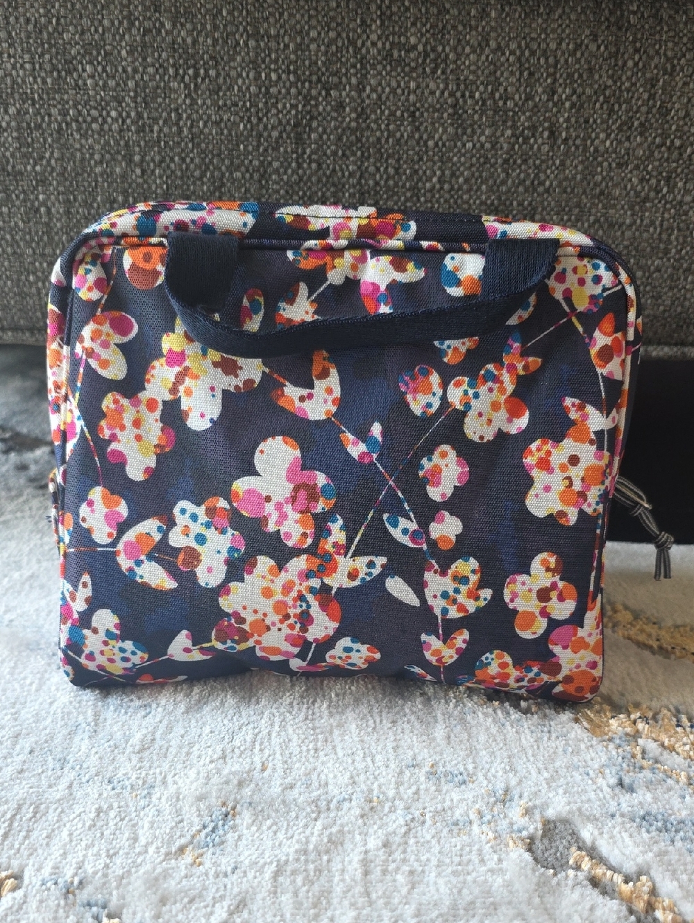 Vera Bradley Navy Floral Zip Cooler - Picture 4 of 16
